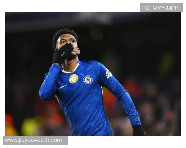 切尔西3-0战胜巴萨乌龙球瞬间点燃全场激情与十大精彩进球回顾